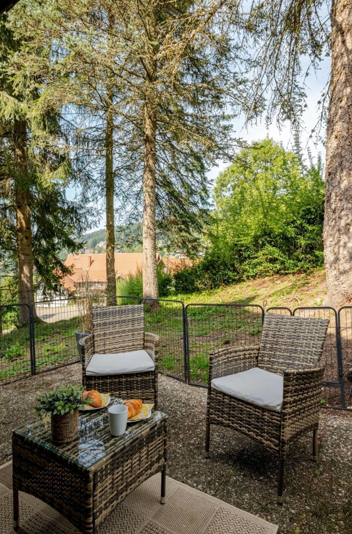 An Wanderwegen Gelegen Mit Terrasse Und Boxspringbett Apartment Sasbachwalden Bagian luar foto